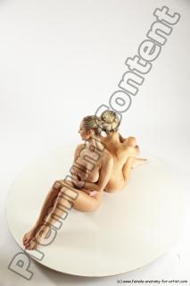 sitting reference of duo 05a